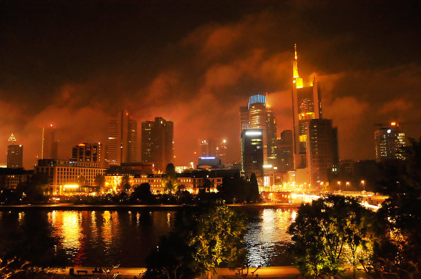 法兰克福天际线图片下载