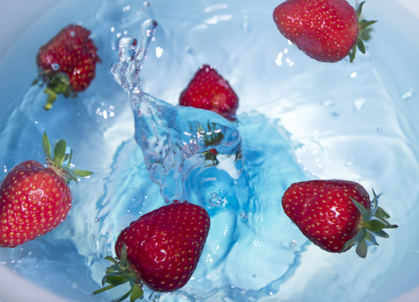 新鲜草莓图片下载