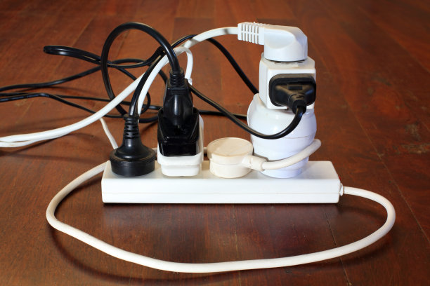 危险的电源板图片下载