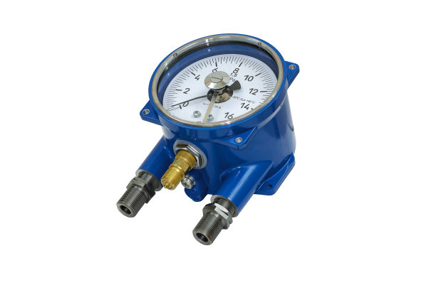 电接点压力表。图片下载