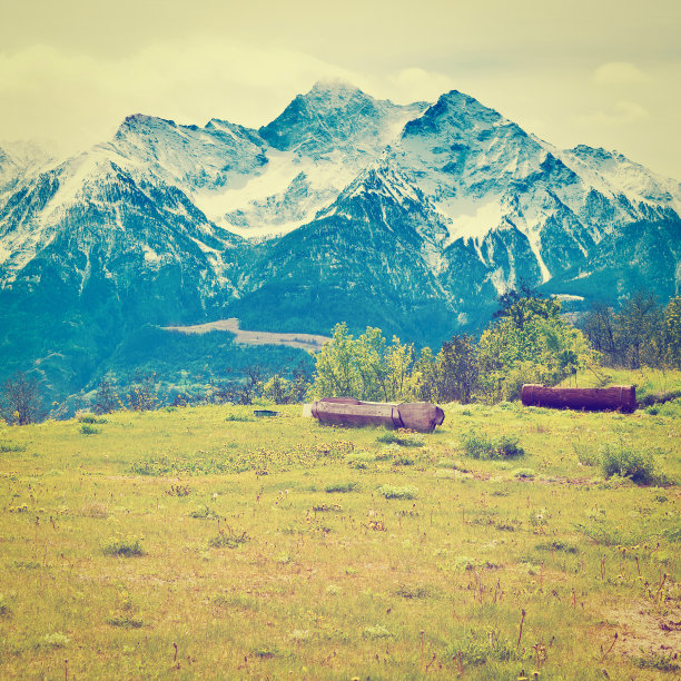 阿尔卑斯山脉图片下载