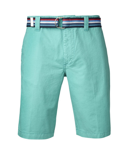 男人的裤子被隔离在白色的小路上图片下载