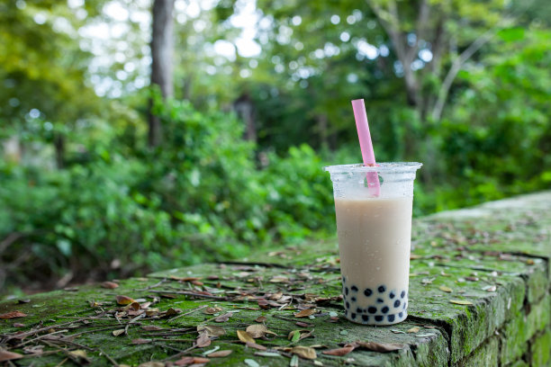 泡泡茶在放松的时候素材图片