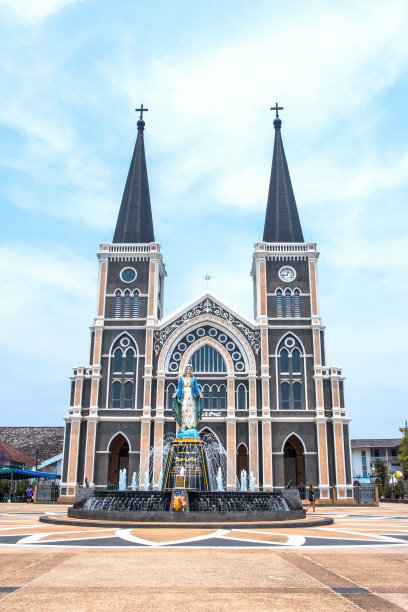 泰国尖武里的天主教堂图片下载