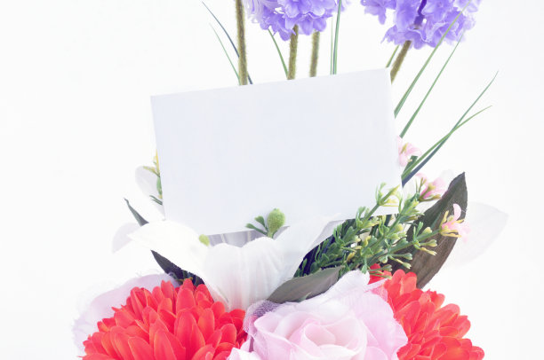 花束与空卡片标签-复古灯光效果图片下载