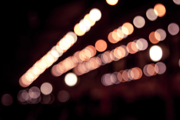 模糊的餐厅在公共市场与米糠在复古色彩图片下载