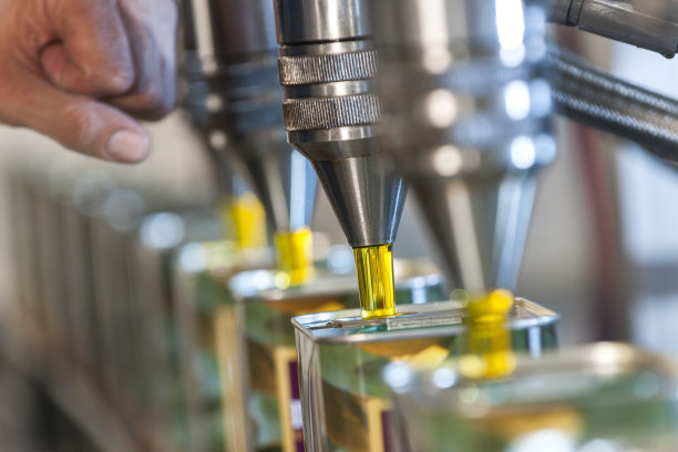 橄榄油填充图片下载