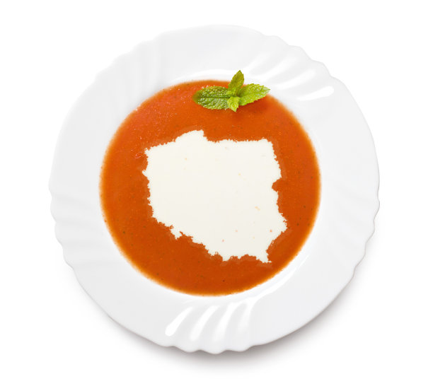 盛有番茄汤和奶油的盘子(波兰式)图片下载