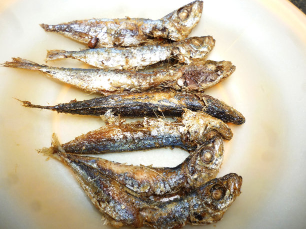 干咸鱼图片下载