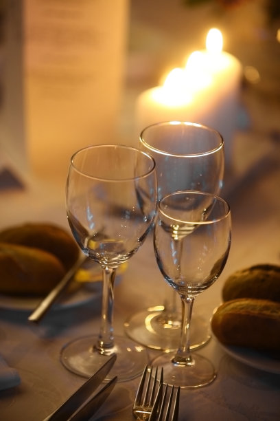 在餐厅用餐图片下载