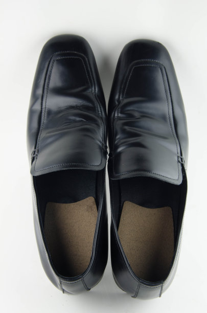 曼氏黑皮鞋图片下载