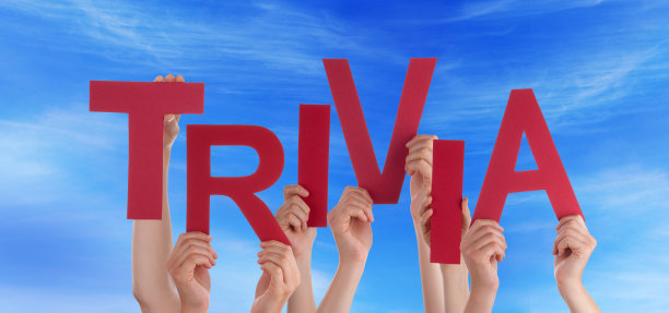 天空中牵手的琐事图片下载