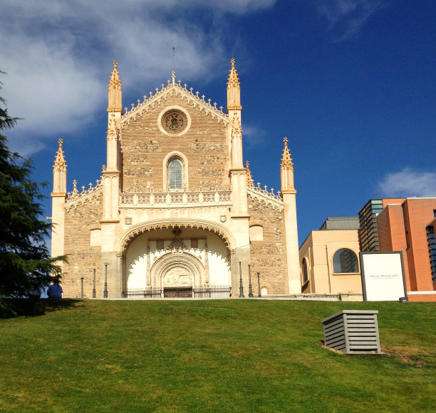 西班牙马德里圣杰罗尼莫教堂图片下载