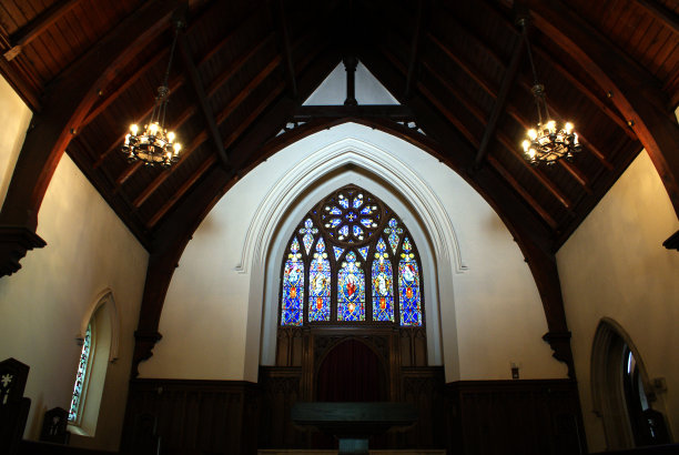 在里弗代尔公园和多伦多墓地的冒险图片下载