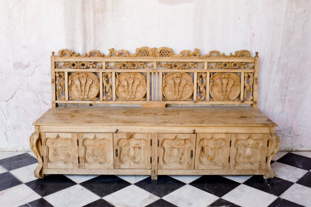 古老的沙发图片下载