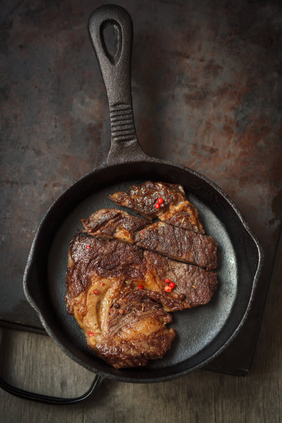 煎牛排图片下载