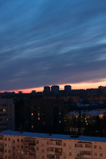 美丽明亮的城市日出图片下载