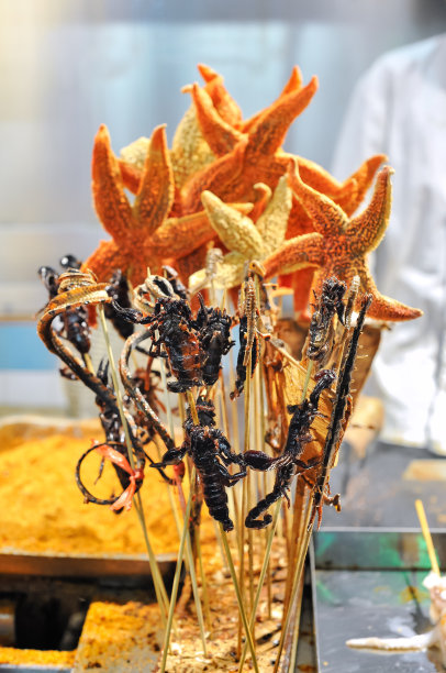 北京王府井小吃街出售奇怪的小吃图片下载