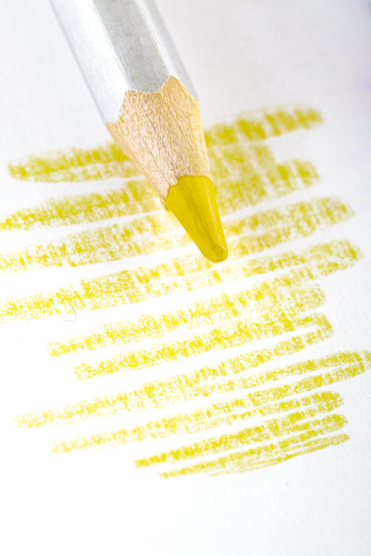 彩色铅笔画和白色背景的铅笔画图片下载