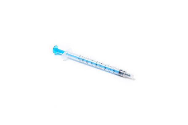 蓝色医用注射器图片下载