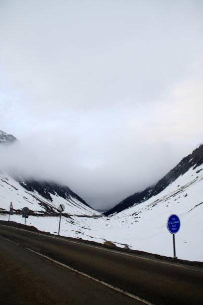 pirinees山口图片下载