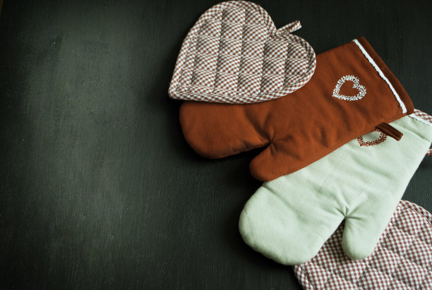 厨房手套与空间的食谱图片下载