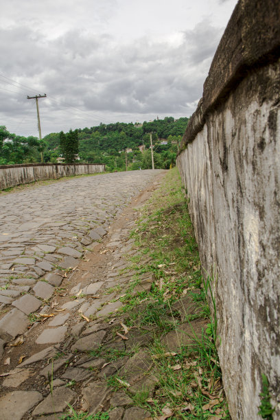 前进的方向。图片下载