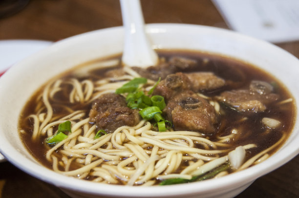中式牛肉面图片下载