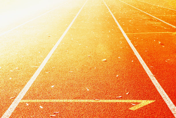 体育场的跑道，抽象的阳光效应图片下载
