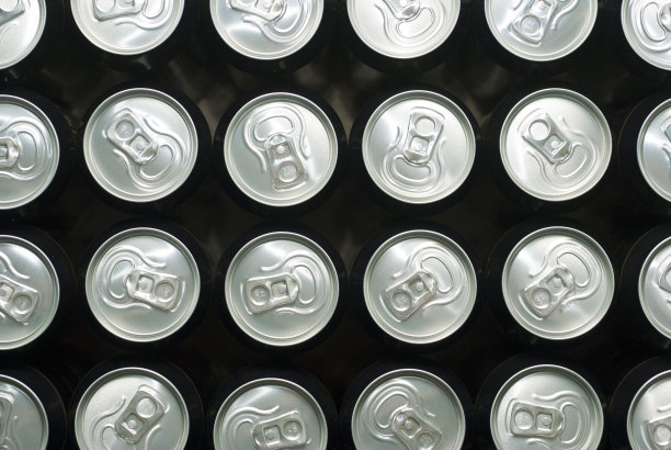 罐装啤酒图片下载