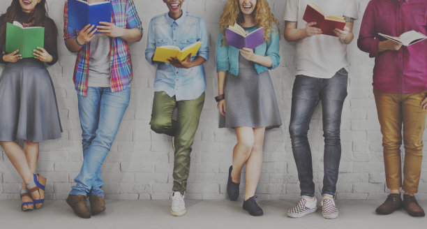 学生青少年成人阅读教育知识观念素材图片