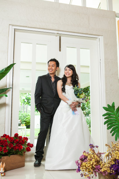 婚礼的夫妇图片下载