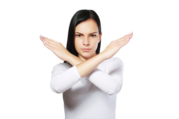 女孩展示停止武器图片下载