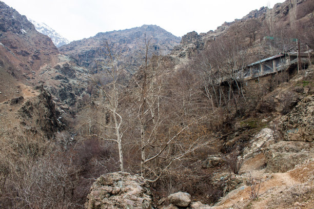 阿尔波斯山脉图片下载