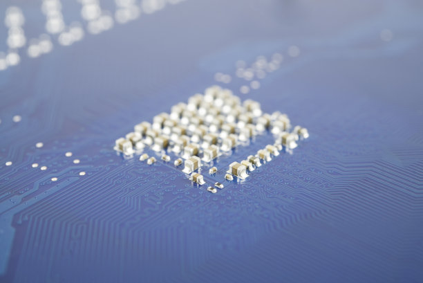 集成芯片的蓝色线路板图片下载