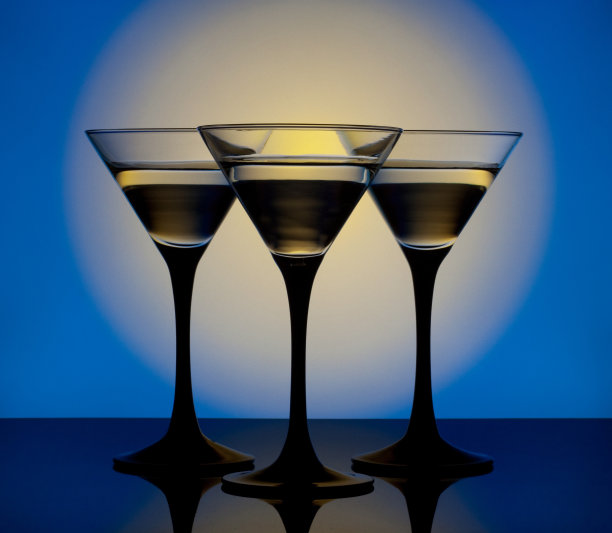 马提尼玻璃图片下载