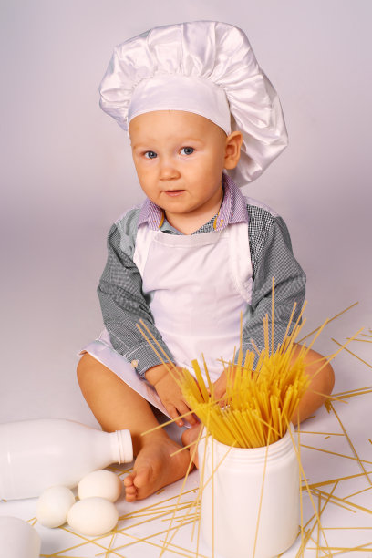 微笑的小厨师图片下载