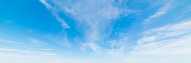 春天的卷云图片下载