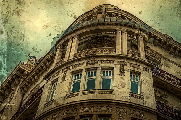 古典建筑正面的老照片。贝尔格莱德,塞尔维亚图片下载