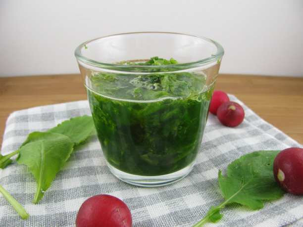 红萝卜叶思慕雪图片下载