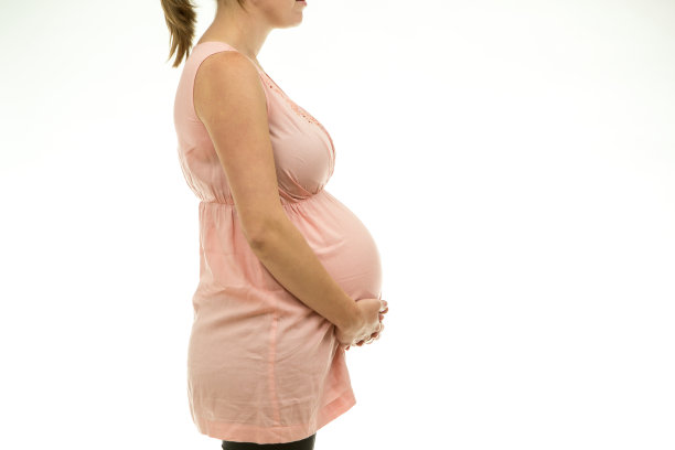 母亲的女人图片下载