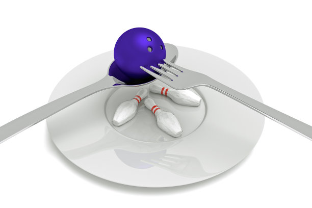 保龄球食物-保龄球带瓶和餐具图片下载