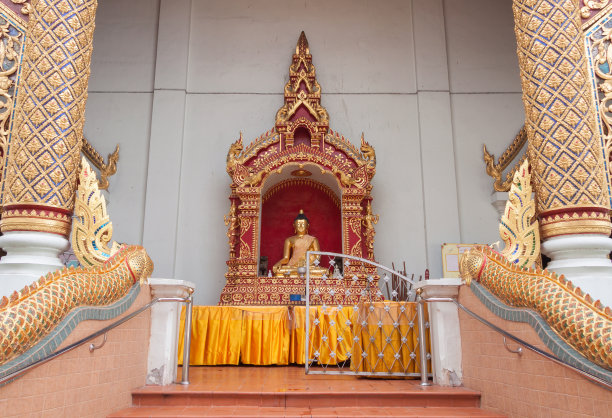 金色的佛像图片下载