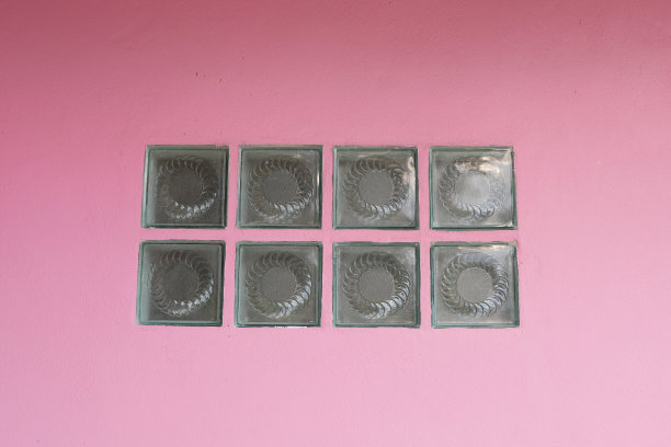 粉色墙的玻璃块图片下载