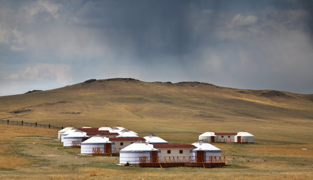 Tsonjin Boldog附近的景观。蒙古图片下载