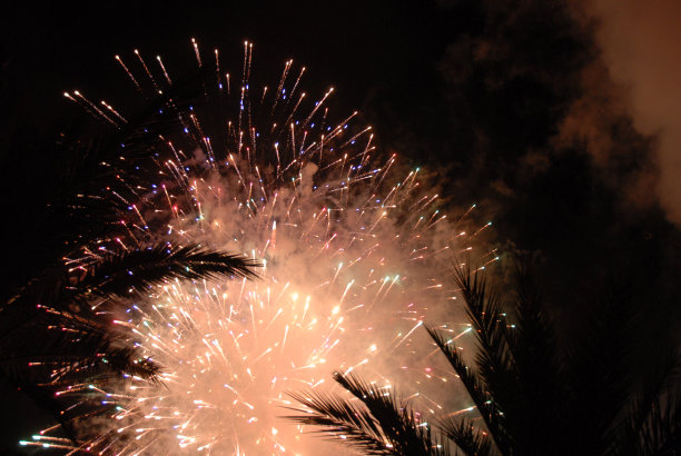 西班牙的烟火图片下载