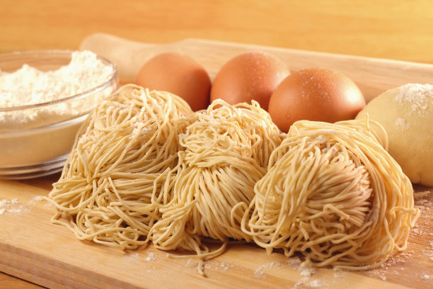 手工面条及配料图片下载