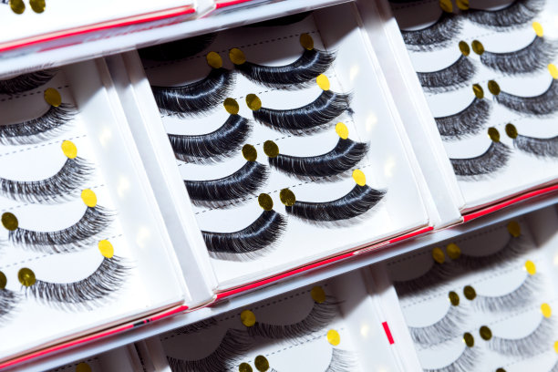 长的假睫毛图片下载