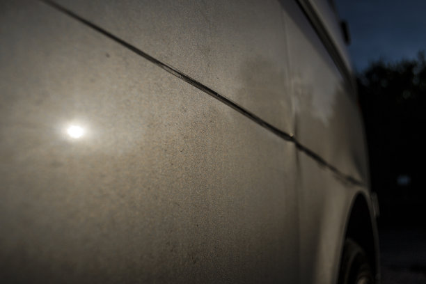 大的划痕图片下载