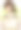 女美术老师用学生送的礼物庆祝她的节日图片下载
